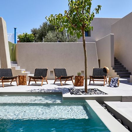 Aeon Suites - Adults Only Pýrgos Dış mekan fotoğraf