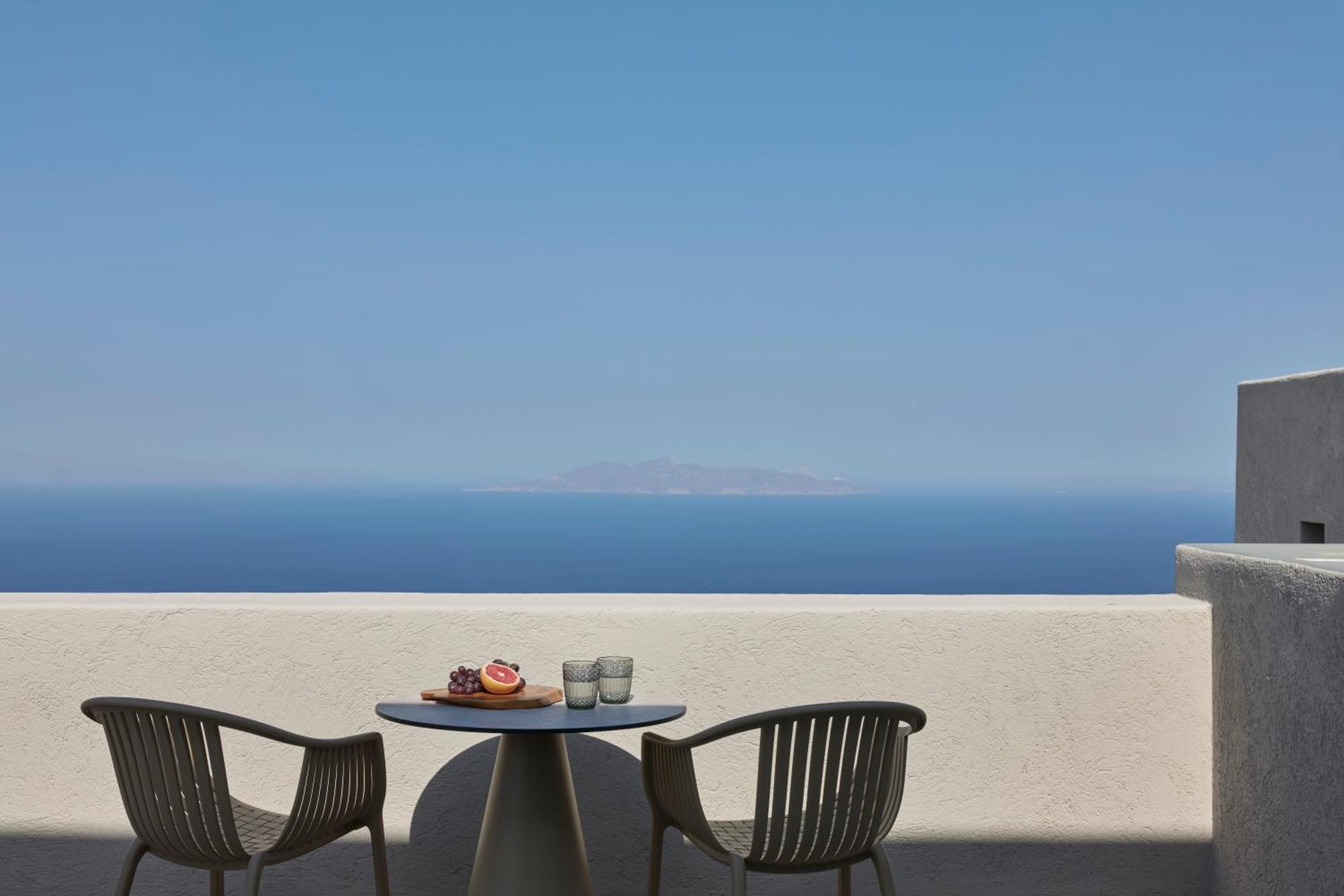Aeon Suites - Adults Only Pýrgos Dış mekan fotoğraf