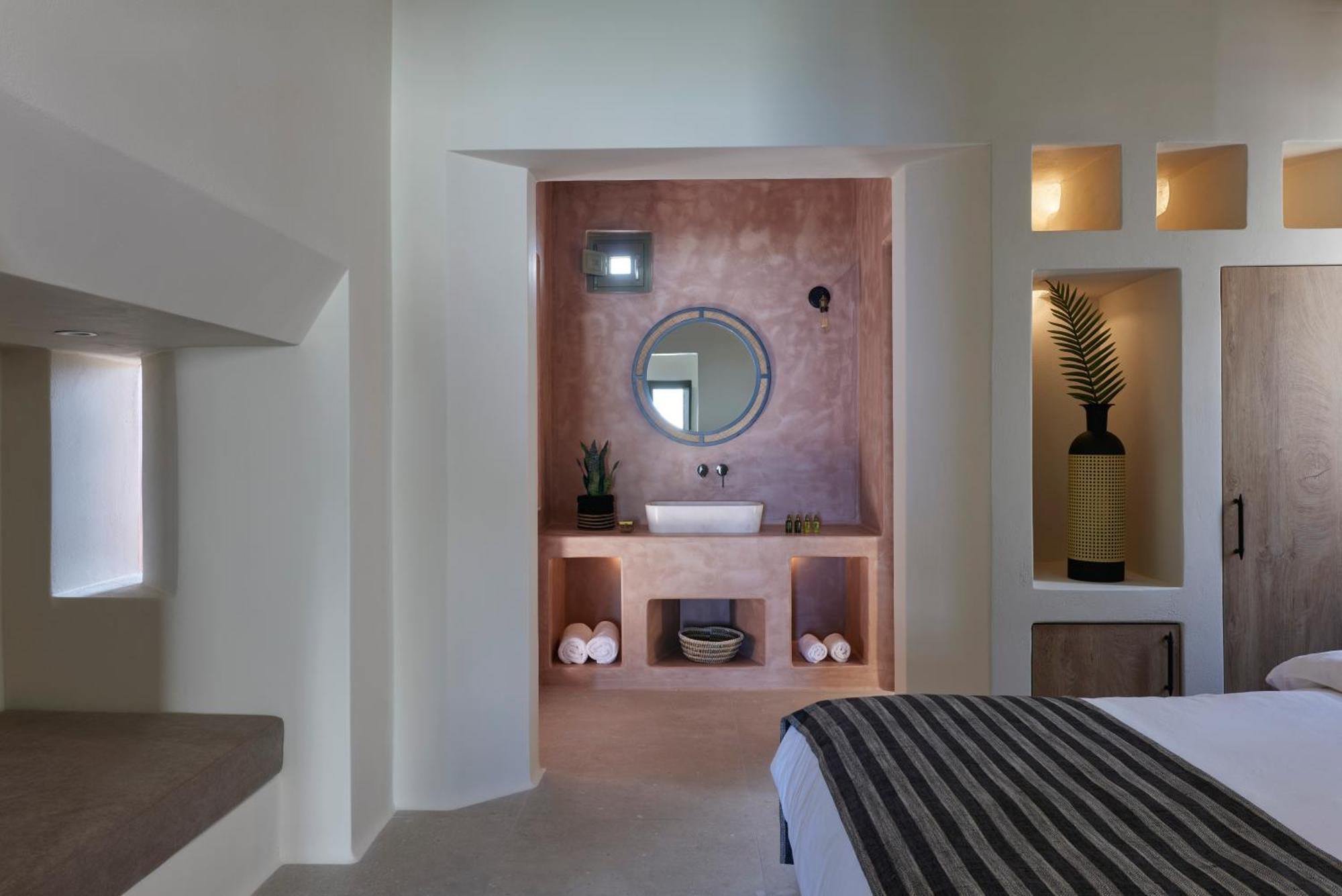Aeon Suites - Adults Only Pýrgos Dış mekan fotoğraf